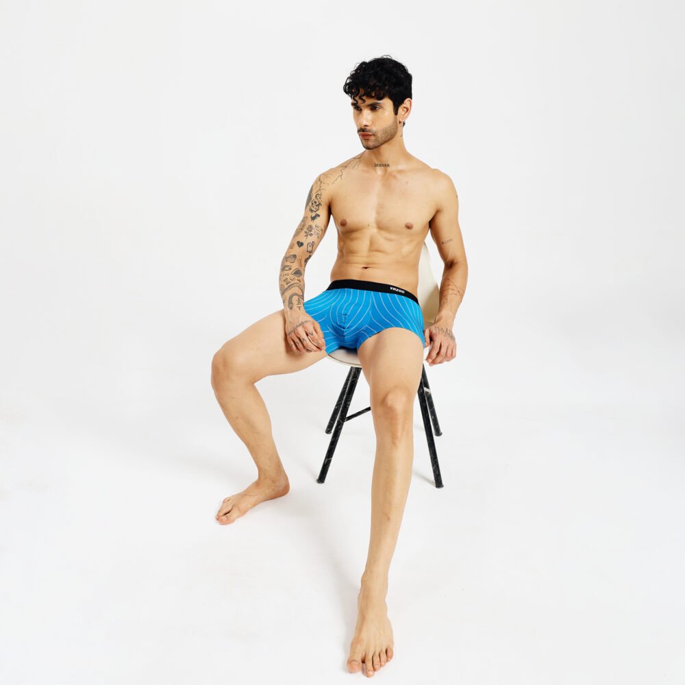 Lightweight Seamless Modal Trunks - Bolt Blue