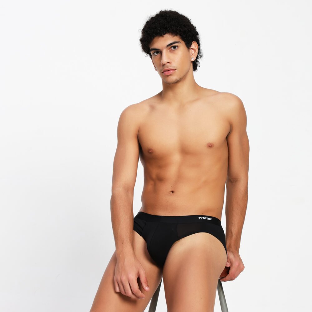 Lightweight Seamless Modal Underwear - Black Briefs